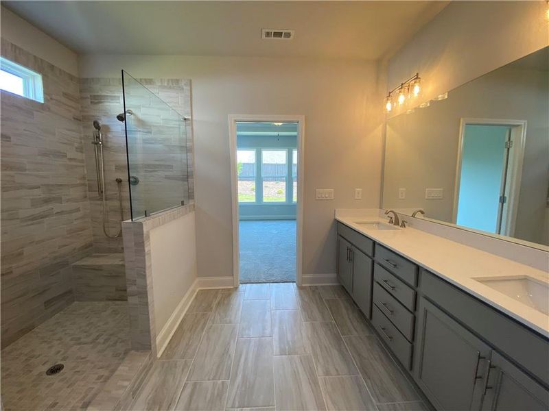 Furnished interior view inside a new home in , Jefferson (Image 12).