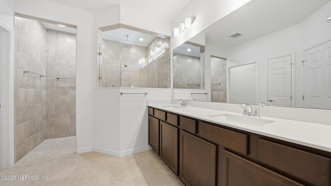 Furnished interior view inside a new home in , Yulee (Image 20).