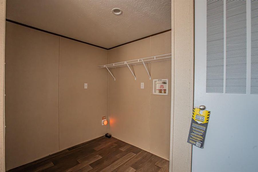 Spacious, unfurnished interior of a new home in , Poolville (Image 25).