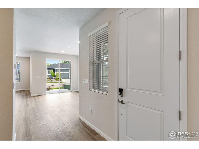 Spacious, unfurnished interior of a new home in Westside Crossing, Berthoud (Image 31).