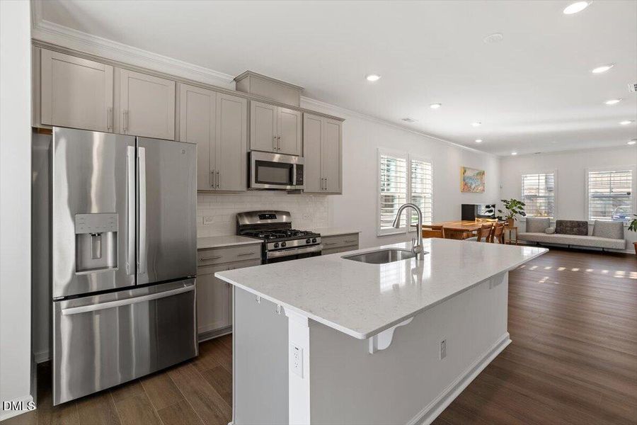 19-689 Mirkwood Ave [2903610]_19