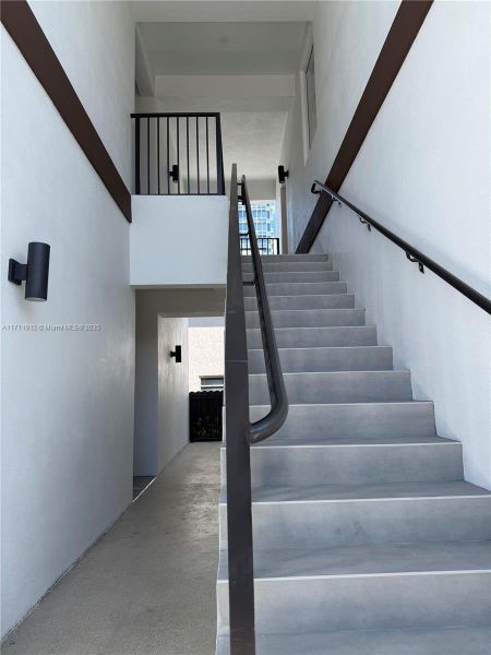 Image 21 of a home in .