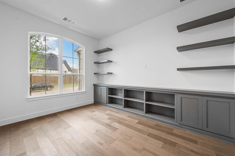 Spacious, unfurnished interior of a new home in Elyson: 80ft. lots, Katy (Image 22). Spacious, unfurnished interior of a new home in Elyson: 80ft. lots, Katy (Image 22).