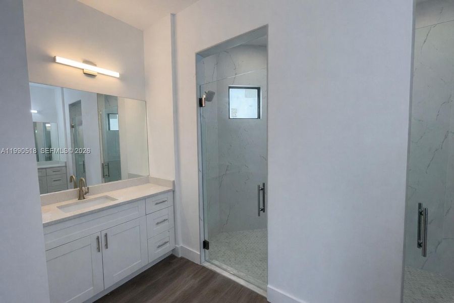 Furnished interior view inside a new home in , Punta Gorda (Image 13). Furnished interior view inside a new home in , Punta Gorda (Image 13).