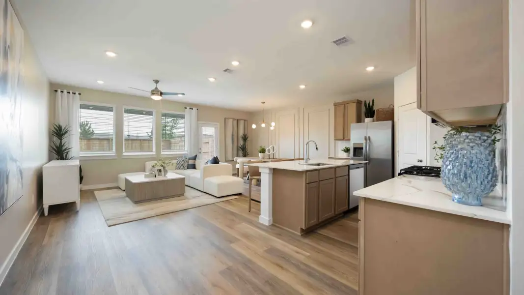 Representative furnished interior of a home built from the Jasmine by D.R. Horton in Palmi, Houston (Image 4).