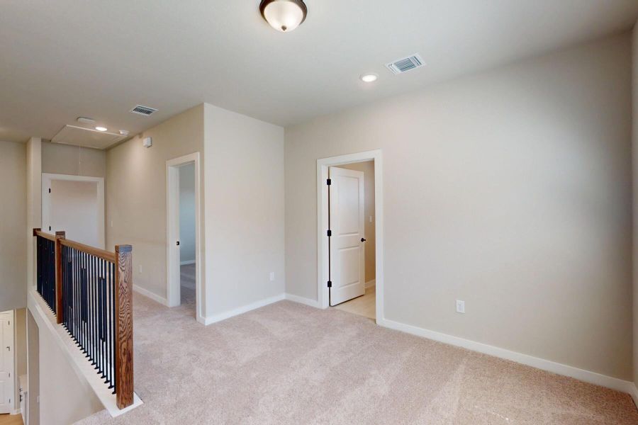 Spacious, unfurnished interior of a new home in Edgewood, Leander (Image 20). Spacious, unfurnished interior of a new home in Edgewood, Leander (Image 20).