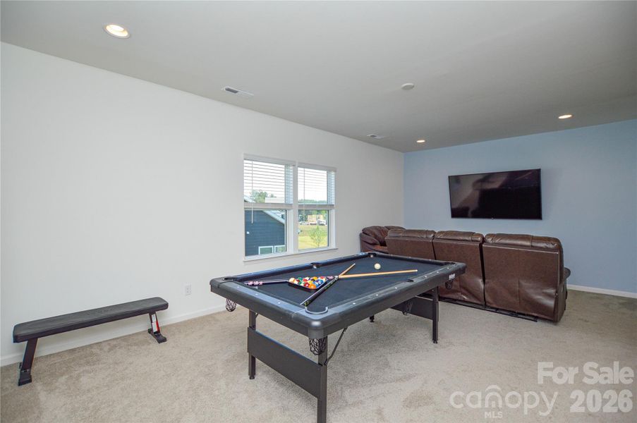 Furnished interior view inside a new home in Edgewater Lakeview On Your Lot, Lancaster (Image 31).