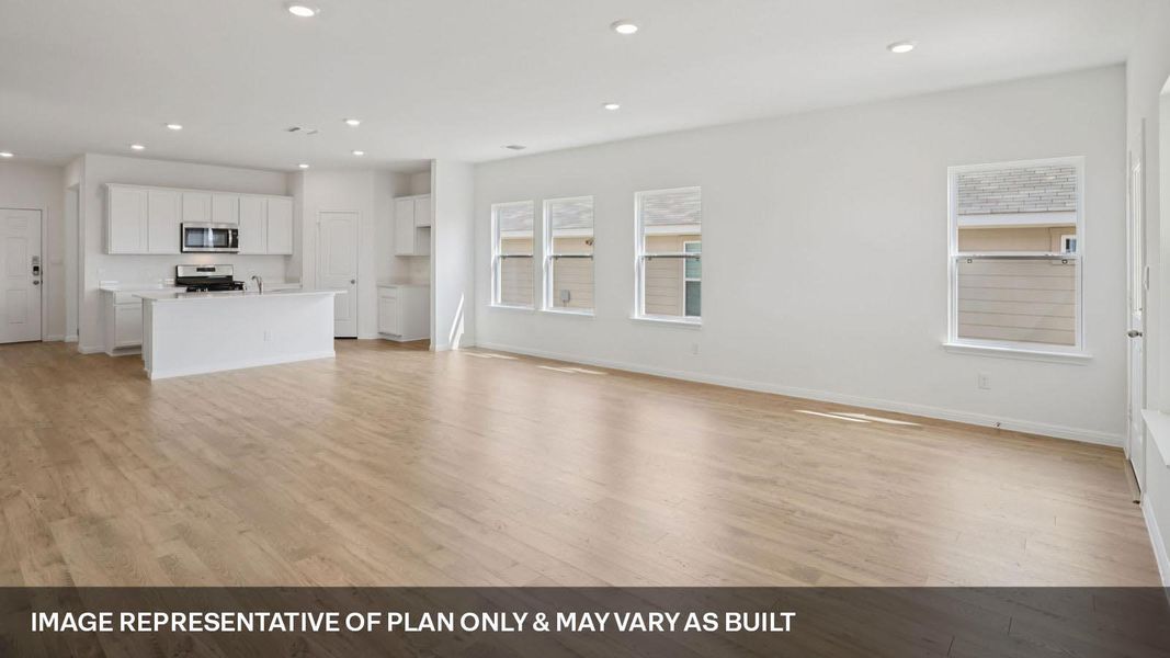 Spacious, unfurnished interior of a new home in Carillon, Manor (Image 19). Spacious, unfurnished interior of a new home in Carillon, Manor (Image 19).