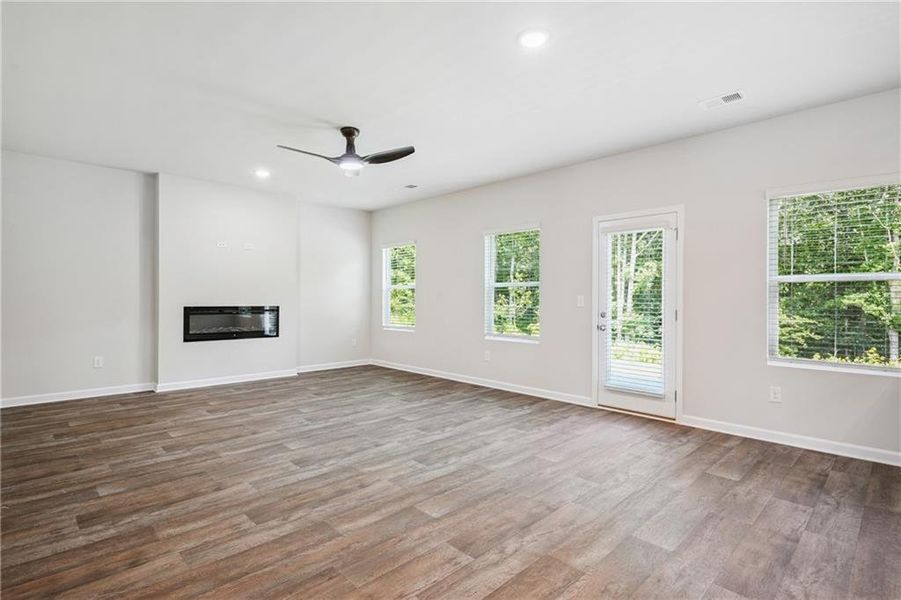 Spacious, unfurnished interior of a new home in River Walk Farm, Covington (Image 17). Spacious, unfurnished interior of a new home in River Walk Farm, Covington (Image 17).