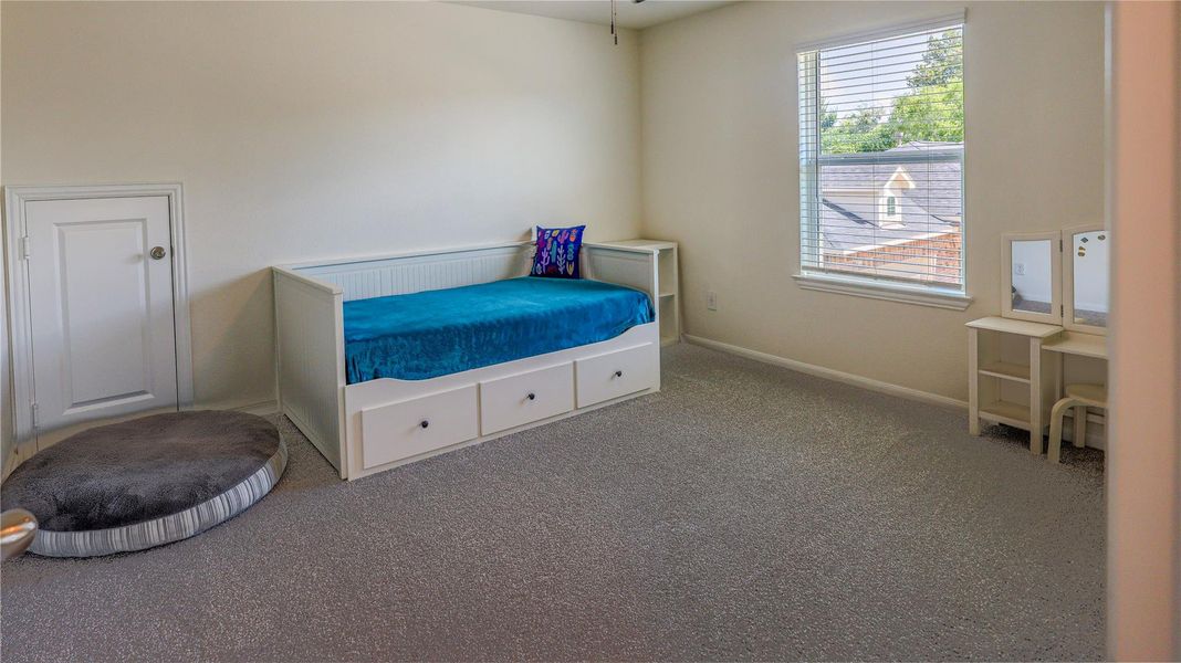 Furnished interior view inside a new home in Woodshore, Clute (Image 28).