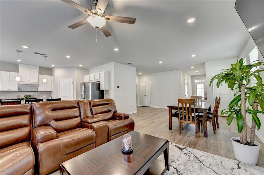 Furnished interior view inside a new home in Graystone Village, Grayson (Image 17). Furnished interior view inside a new home in Graystone Village, Grayson (Image 17).