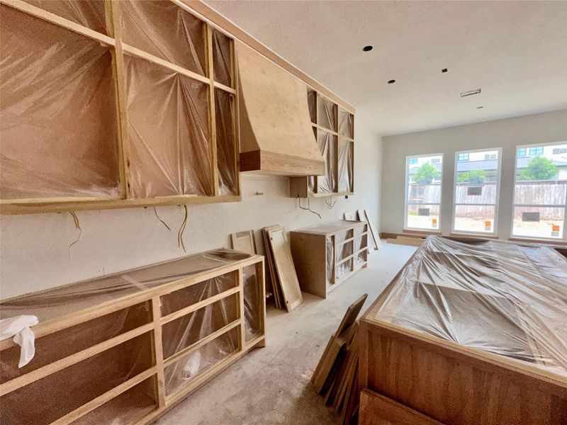 Gorgeous kitchen - under construction Gorgeous kitchen - under construction