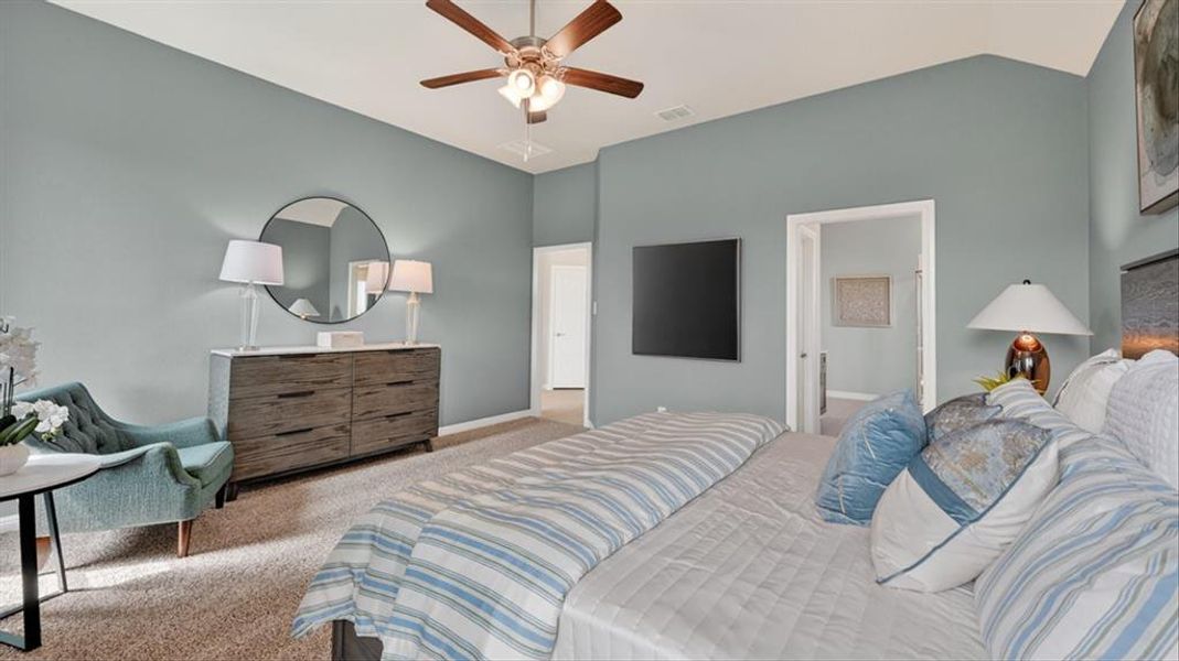 Furnished interior view inside a new home in Lakeview Pointe, Grand Prairie (Image 25).
