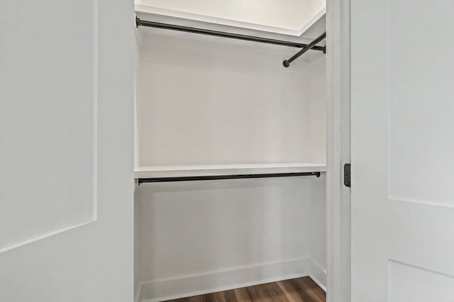 Image 37 of a home in .