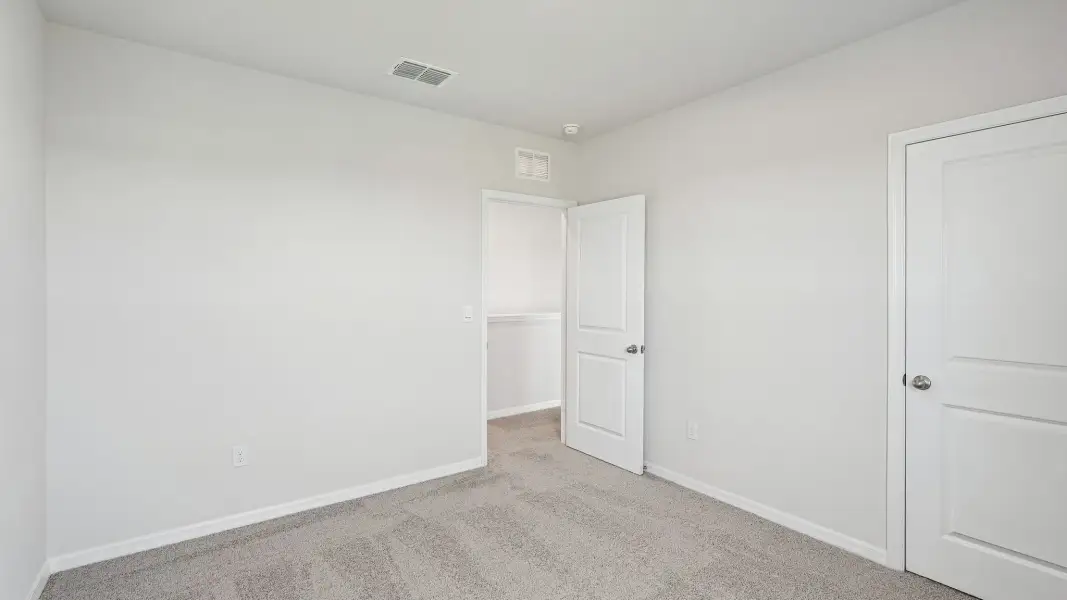 Representative unfurnished interior of a home built from the Hayden by D.R. Horton in Pinellas County Spot Lots, Pinellas Park (Image 25).