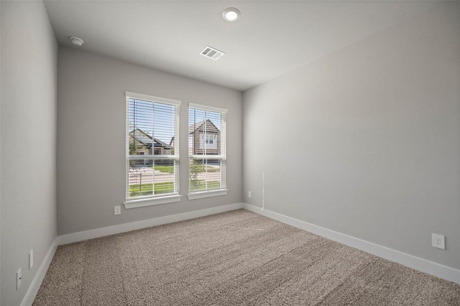 Two spacious secondary bedrooms,each with large closets and cozycarpet underfoot. Two spacious secondary bedrooms,each with large closets and cozycarpet underfoot.