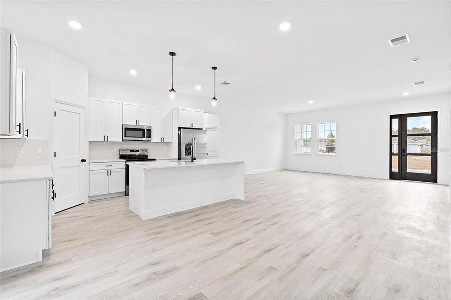 Furnished interior view inside a new home in , Ocala (Image 8).