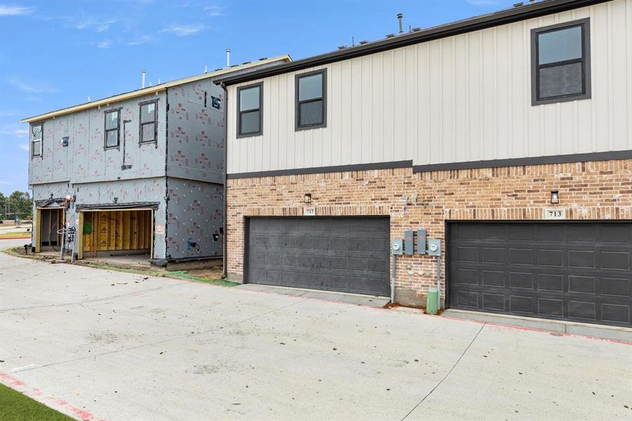 27. 717 Kerrville - Back (2) 27. 717 Kerrville - Back (2)