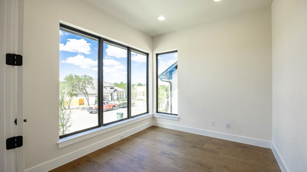 Spacious, unfurnished interior of a new home in Parkside on the River West, Georgetown (Image 11). Spacious, unfurnished interior of a new home in Parkside on the River West, Georgetown (Image 11).