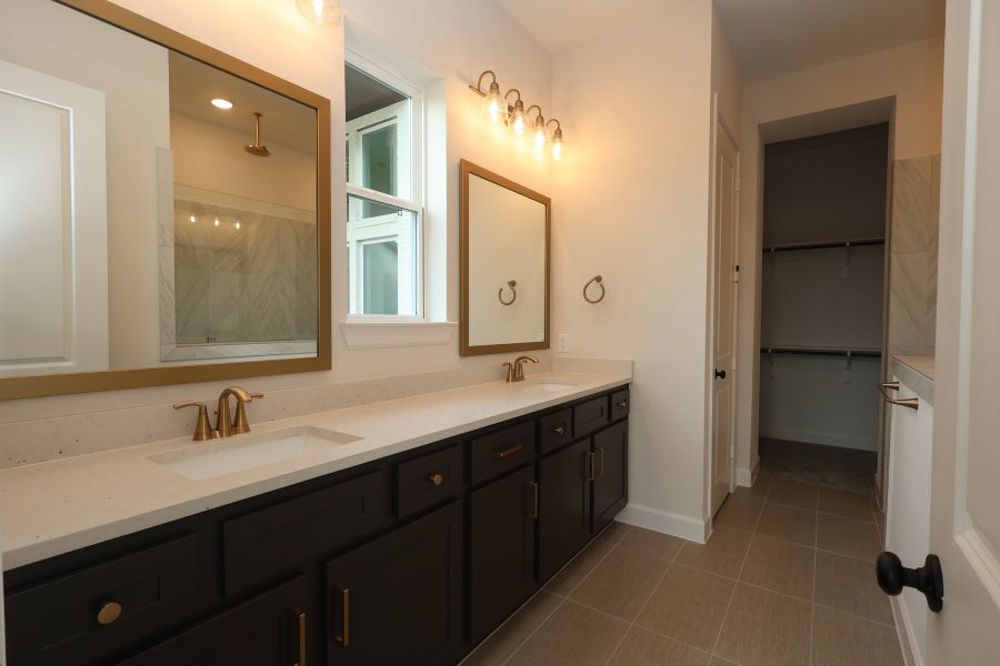Owner's Bath Owner's Bath