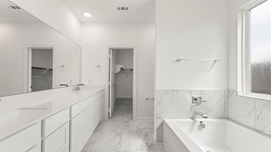 07. 3250 Summerland - Bath (2) 07. 3250 Summerland - Bath (2)