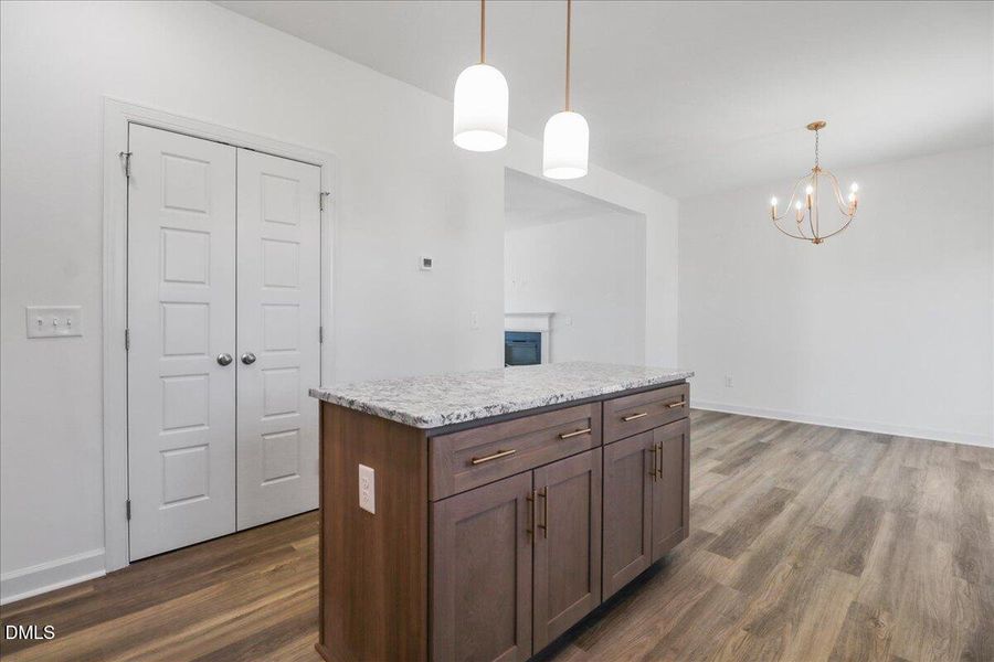 17-101 Hudson Vlg Dr-17