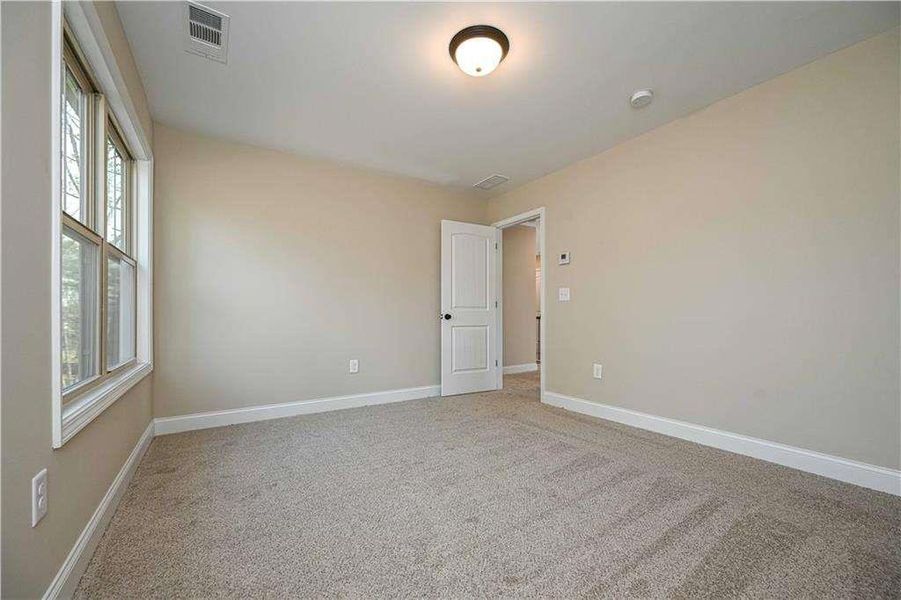 Spacious, unfurnished interior of a new home in , Douglasville (Image 24).