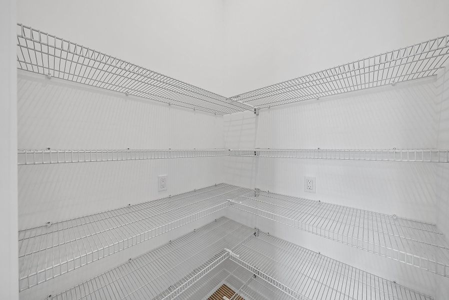 Spacious, unfurnished interior of a new home in , Palm Beach Gardens (Image 36).