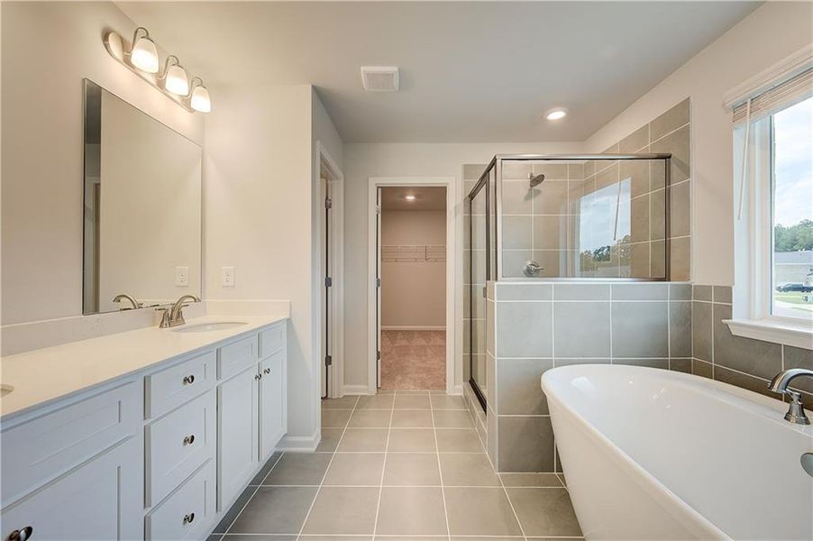 Furnished interior view inside a new home in Trinity Park, McDonough (Image 5).