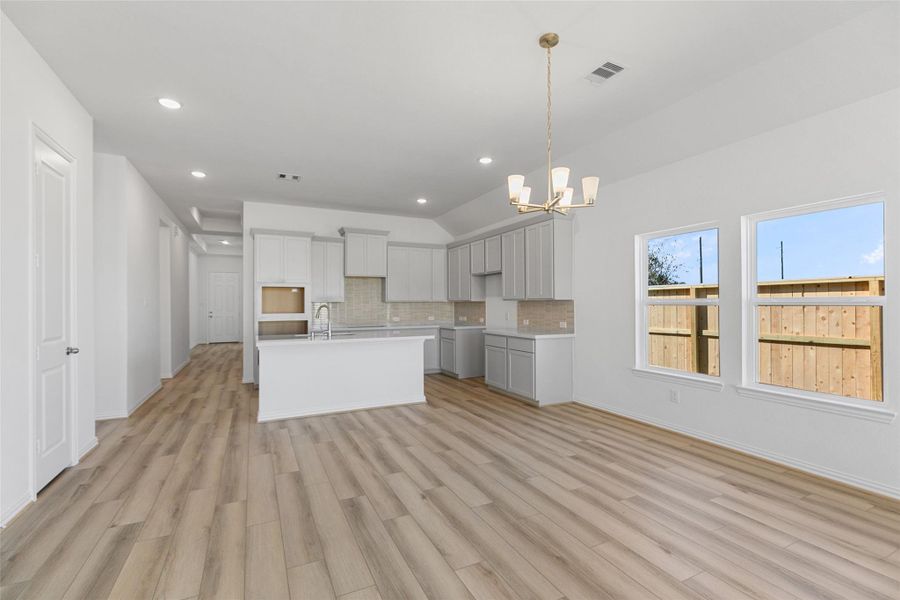 Spacious, unfurnished interior of a new home in Wildrye, Waller (Image 29).