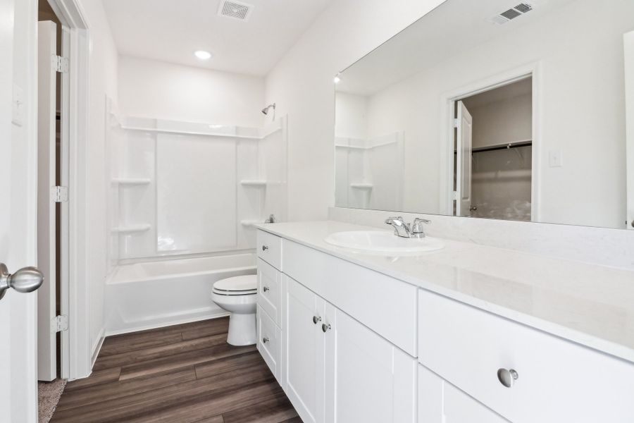 Representative furnished interior of a home built from the Endeavor by Starlight Homes in Sunrise at Arbor Ridge, La Vergne (Image 10).