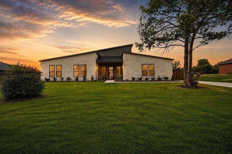Exterior details and patio area of a home in , Dallas (Image 2). Exterior details and patio area of a home in , Dallas (Image 2).