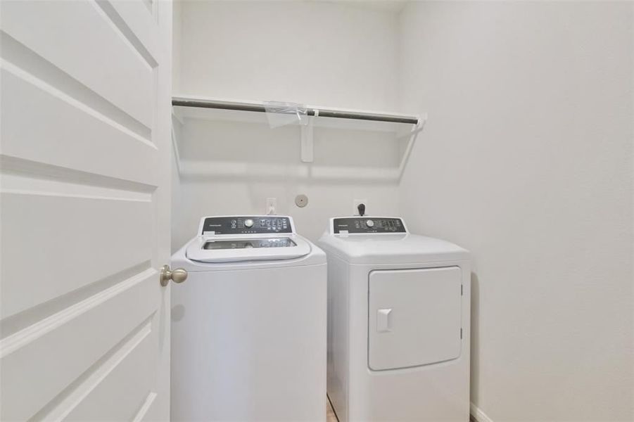 Image 40 of a home in Lakes at Black Oak.