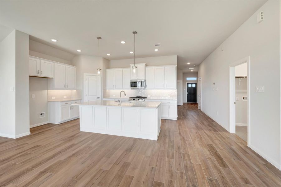 Furnished interior view inside a new home in The Grand Prairie 50’, Hockley (Image 5).