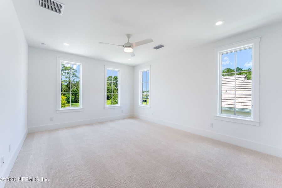 Spacious, unfurnished interior of a new home in , Ponte Vedra (Image 58).