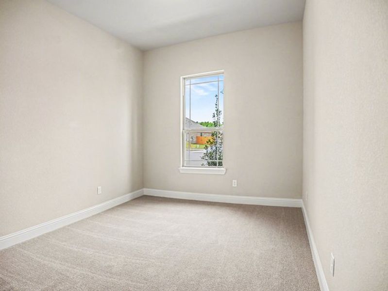 Spacious, unfurnished interior of a new home in Cole Crossing Estates, DeSoto (Image 22).