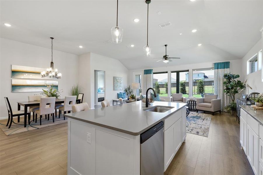 11_1834Park_011_mls 11_1834Park_011_mls