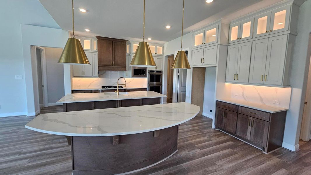 Furnished interior view inside a new home in Sienna 65', Missouri City (Image 6).