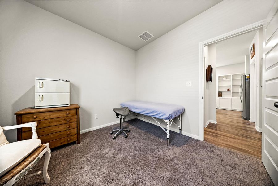 Furnished interior view inside a new home in , Elgin (Image 19).