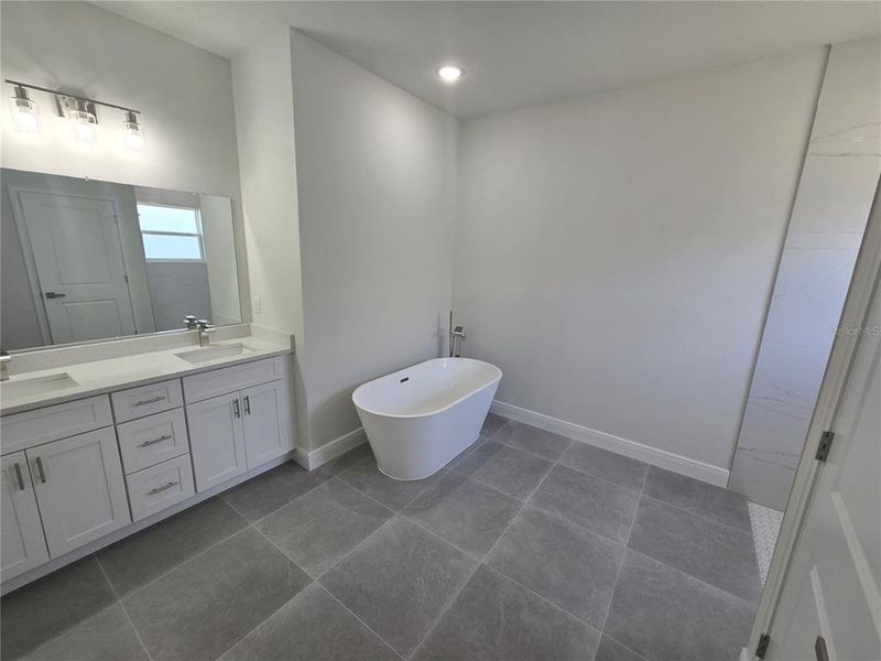 Furnished interior view inside a new home in , Ocala (Image 13).