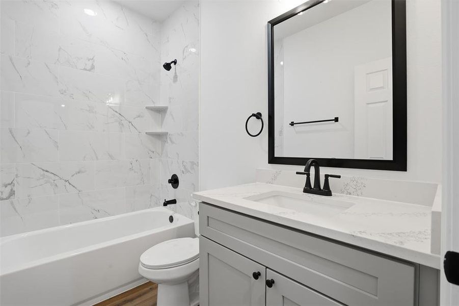 Furnished interior view inside a new home in , Granbury (Image 11). Furnished interior view inside a new home in , Granbury (Image 11).