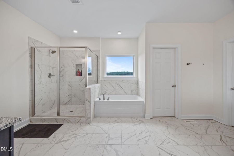 41-web-or-mls-IMG_1270 41-web-or-mls-IMG_1270