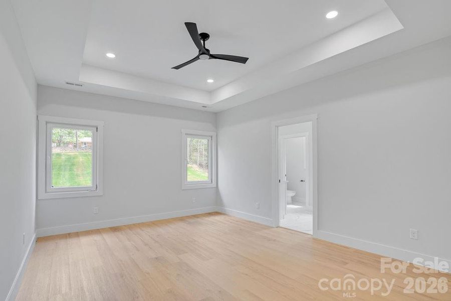 Spacious, unfurnished interior of a new home in , Dallas (Image 34). Spacious, unfurnished interior of a new home in , Dallas (Image 34).