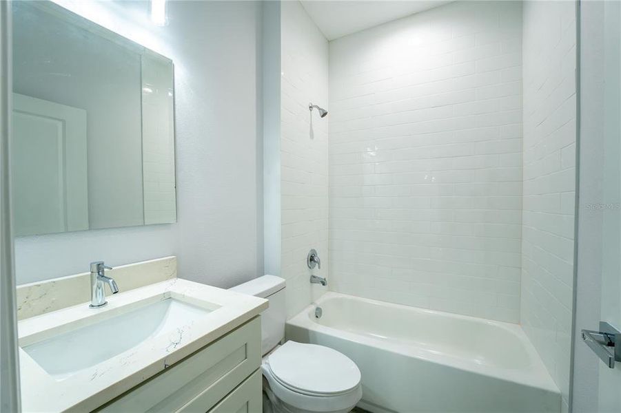 Furnished interior view inside a new home in , Deland (Image 10).