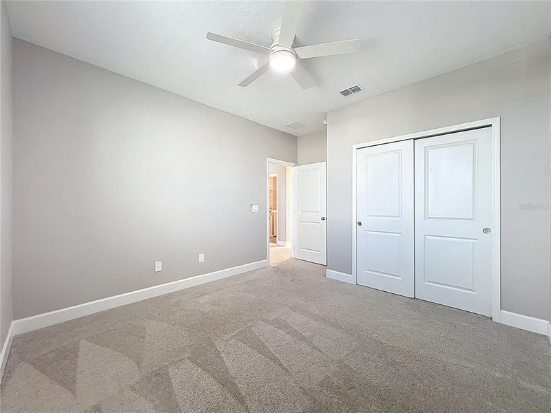 Spacious, unfurnished interior of a new home in , Winter Garden (Image 28).