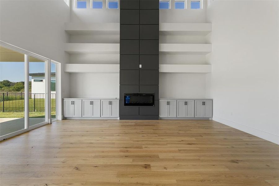 Spacious, unfurnished interior of a new home in , Fort Worth (Image 22). Spacious, unfurnished interior of a new home in , Fort Worth (Image 22).