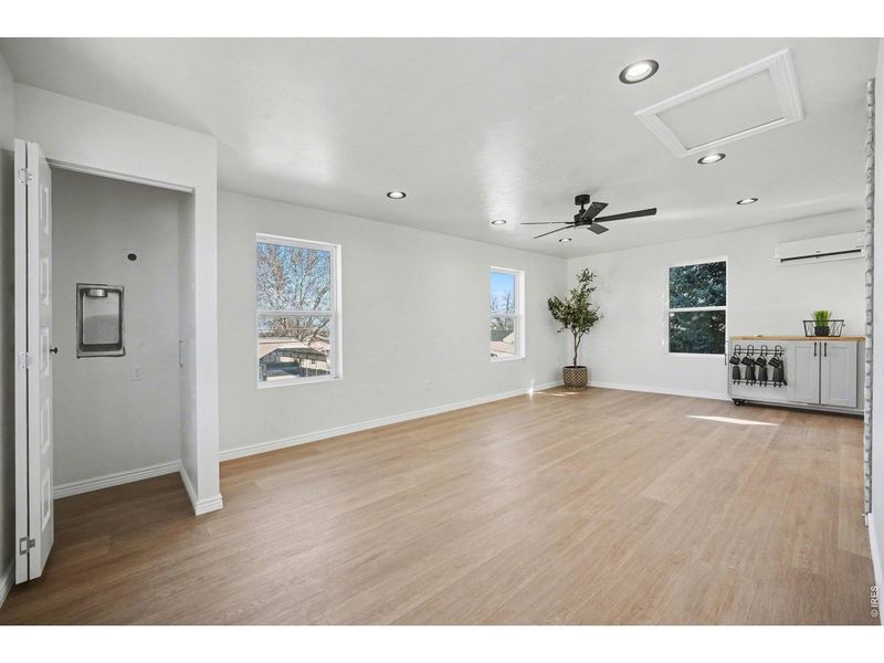 Spacious, unfurnished interior of a new home in , Dacono (Image 16).