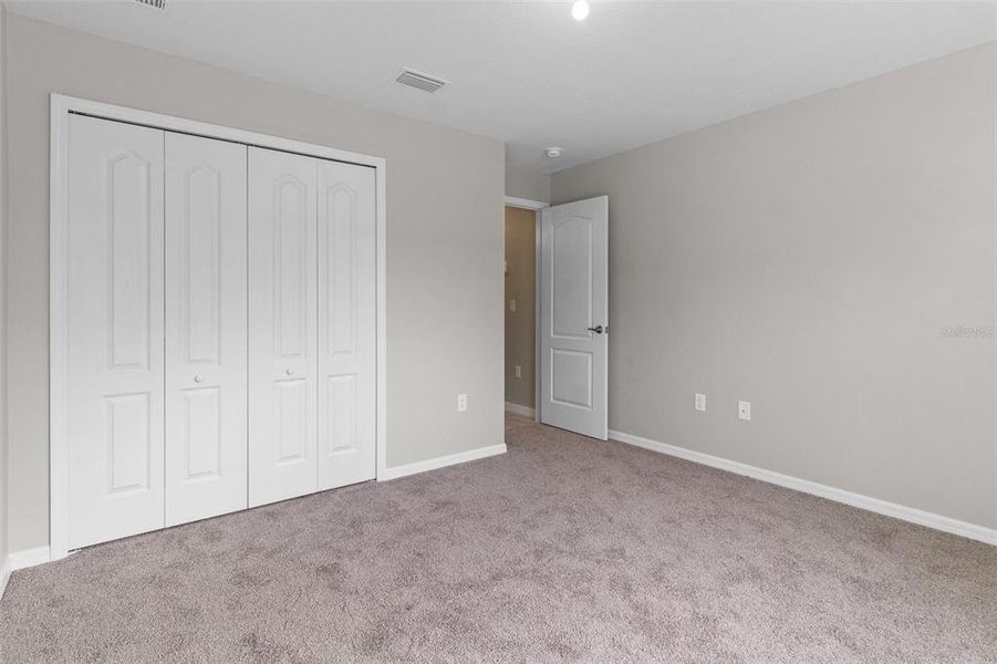 Spacious, unfurnished interior of a new home in , Homosassa (Image 28).