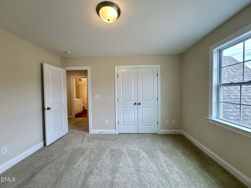 b6abdf5b-a0bb-4977-8e06-9ee7ed0a855b