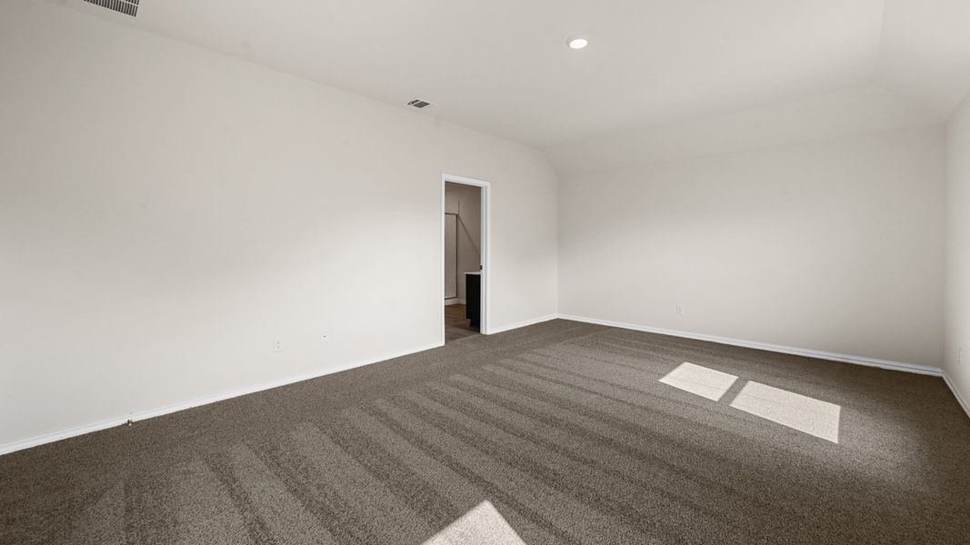Spacious, unfurnished interior of a new home in Crane Crossing, Crandall (Image 19).